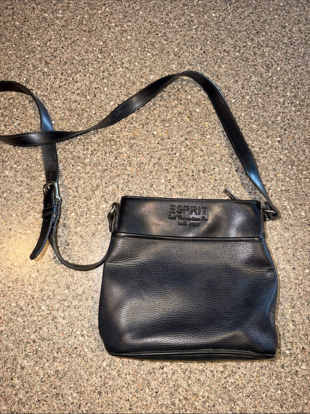 Esprit 90s Vintage Black Crossbody Bag